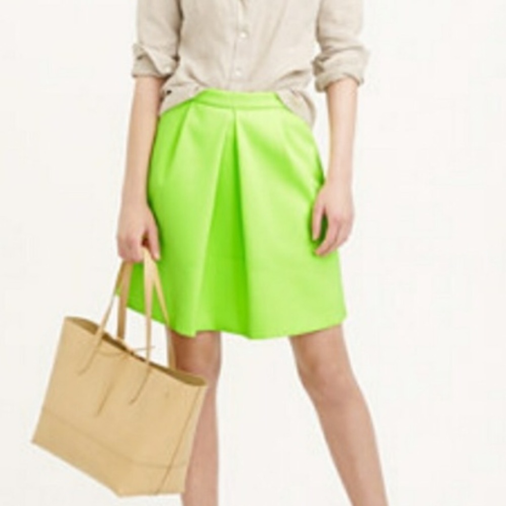 🍈J Crew Lime Green Front Pleat Skirt🍈